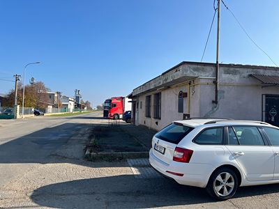 Prodej komerční nemovitosti 77 m²