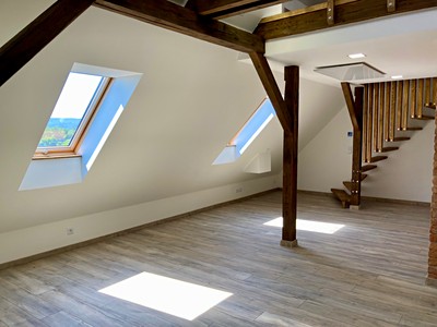 Prodej bytu 2+kk 80 m² (Podkrovní)