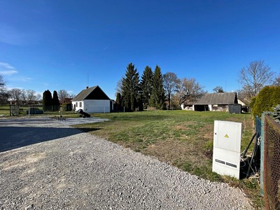 Prodej  stavebního pozemku 1 085 m²