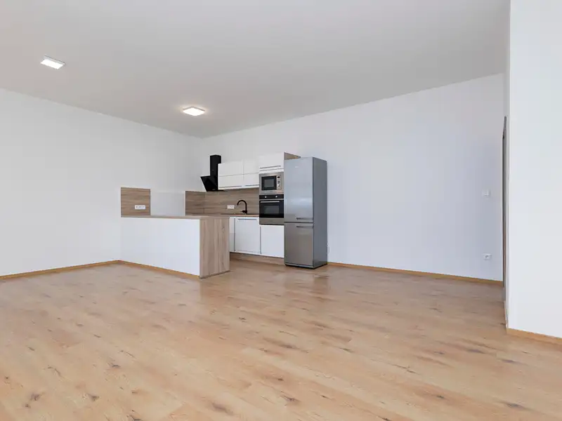 Prodej bytu 4+kk 96 m², České Budějovice – náhled fotky 3