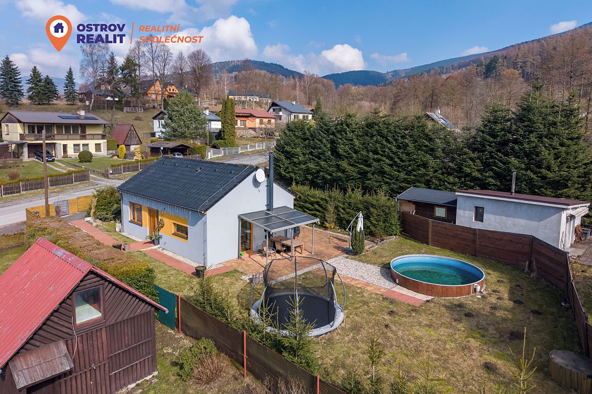 Prodej rodinného domu 75 m², pozemek 1311 m²