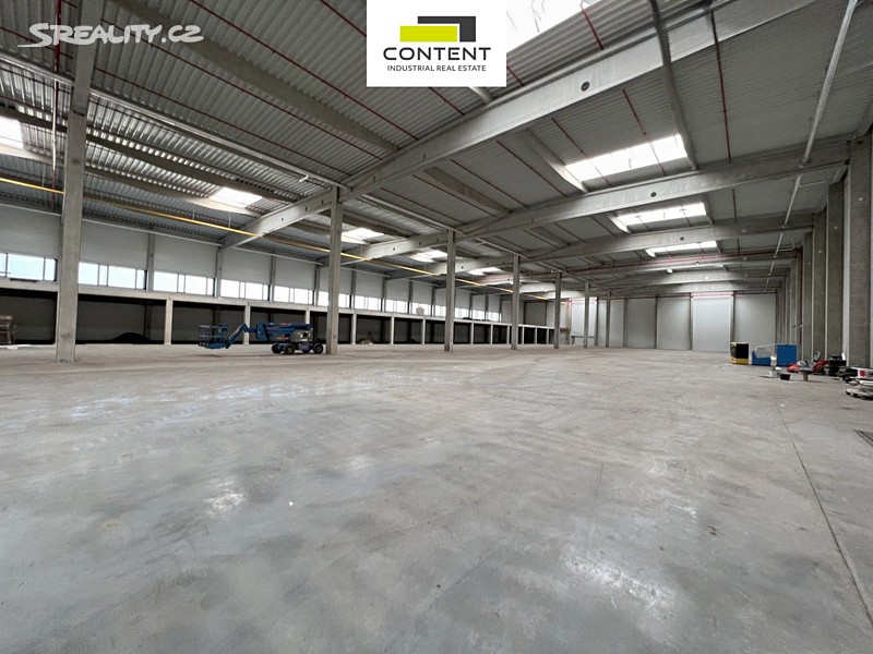 Pronájem výrobní haly, prostoru 3 000 m², Ostrava