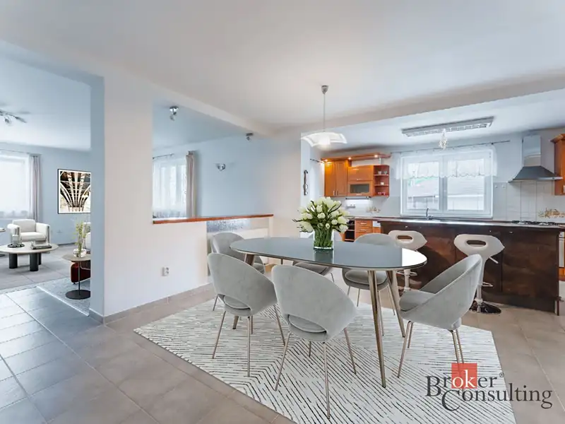 Prodej rodinného domu 240 m², pozemek 1744 m², Žehušice – náhled fotky 1