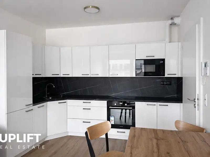 Pronájem bytu 2+kk 50 m², Kladno – náhled fotky 3