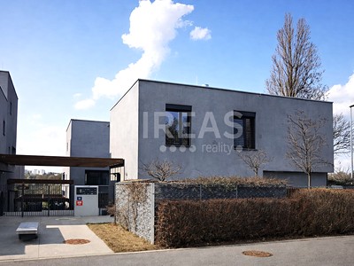 Prodej bytu 4+kk 120 m² (Mezonet)