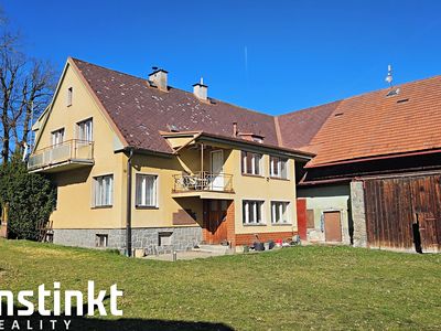 Prodej rodinného domu 450 m², pozemek 1844 m²