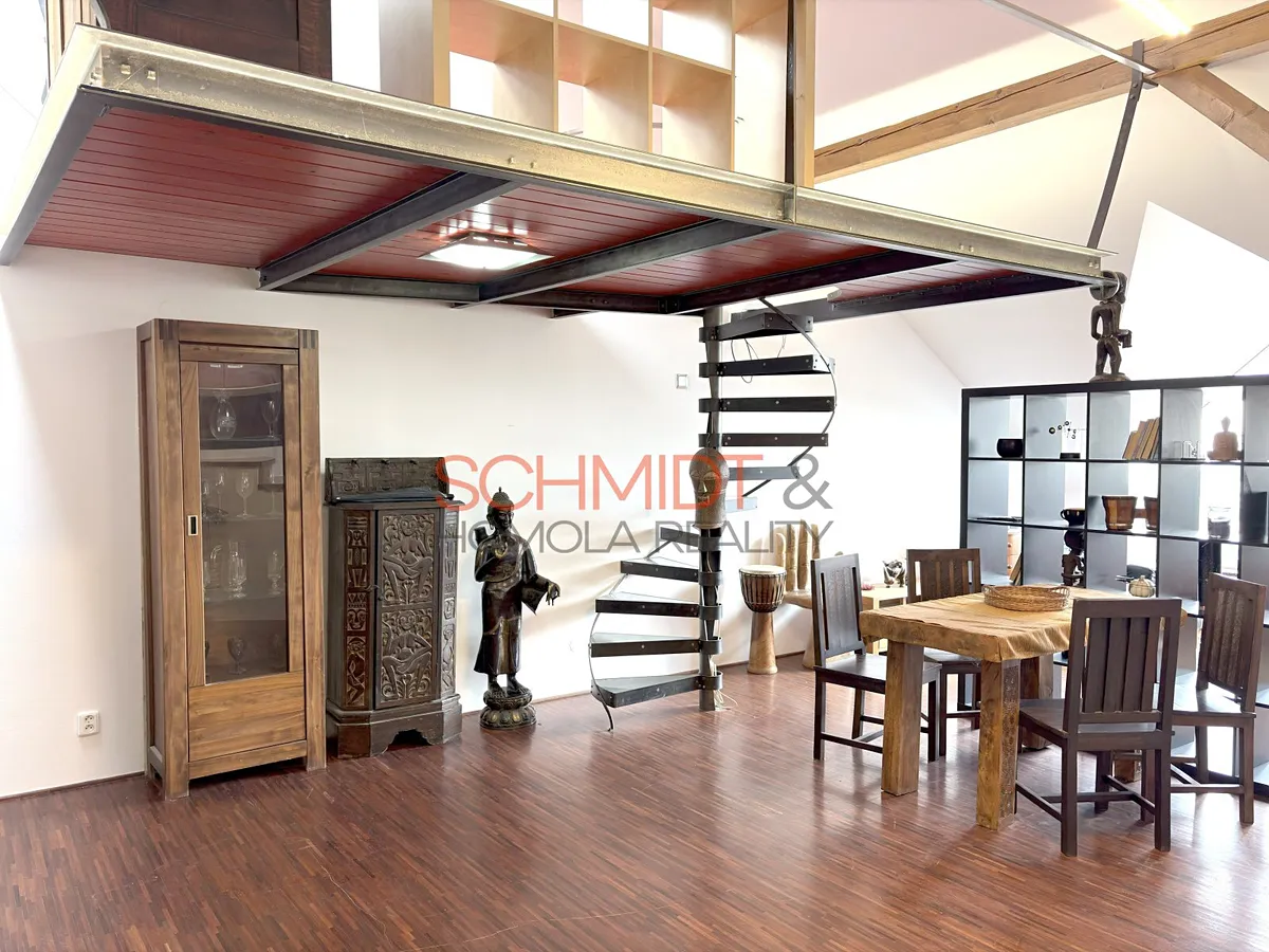 Pronájem bytu 1+kk 65 m²