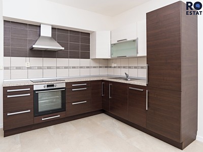 Pronájem bytu 3+kk 72 m²