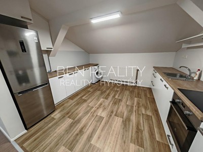 Pronájem bytu 2+kk 80 m² (Jednopodlažní)