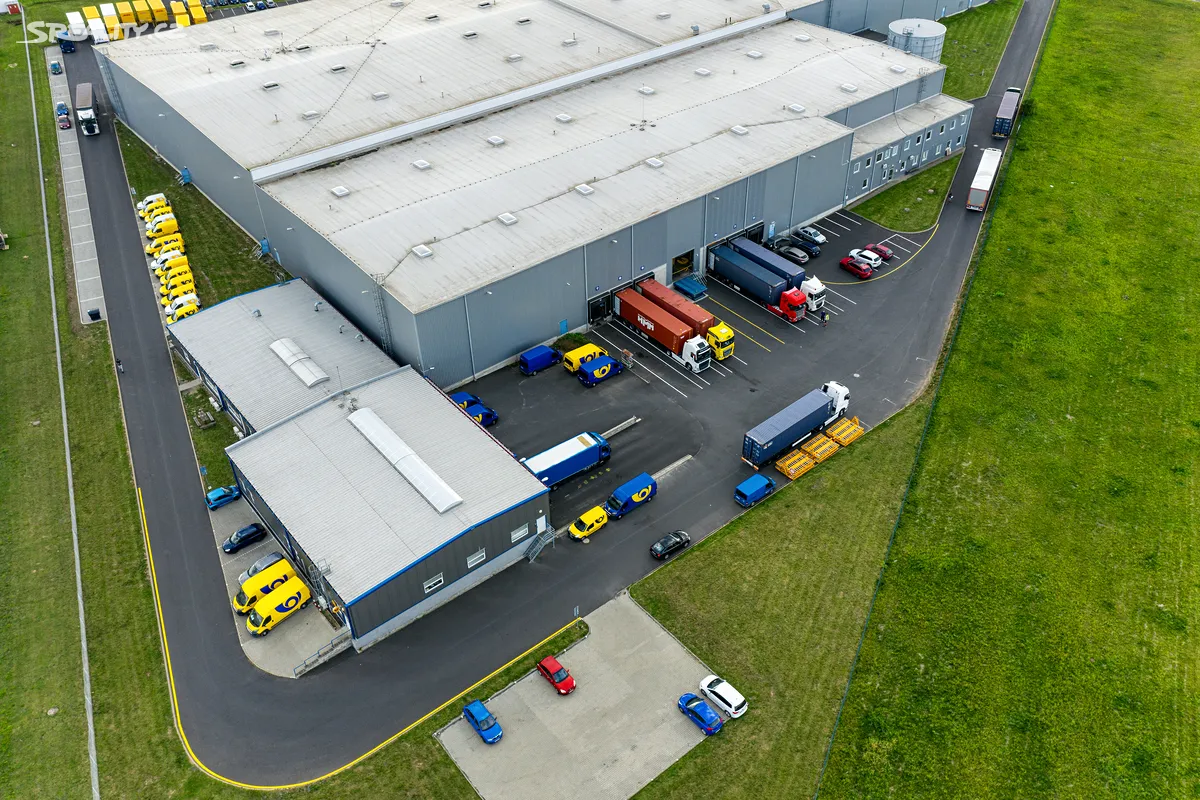Pronájem skladového prostoru 4219 m², Lovosice