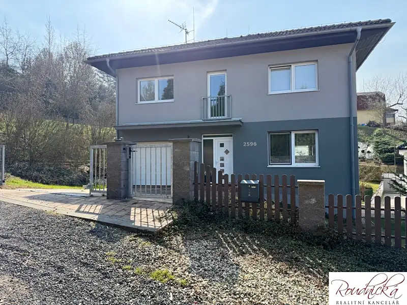 Prodej rodinného domu 170 m², pozemek 763 m², Roudnice nad Labem – náhled fotky 1