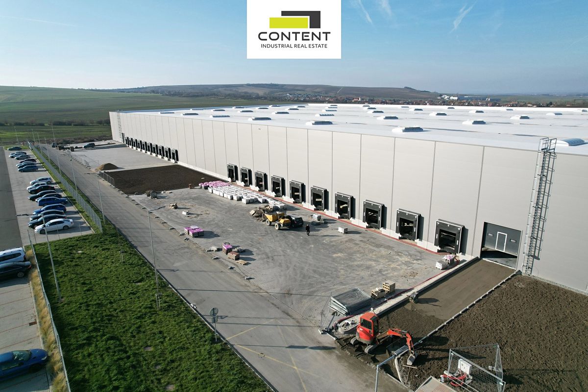 Pronájem skladového prostoru 11000 m²