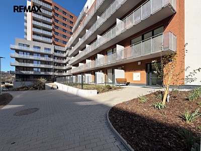 Pronájem bytu 1+kk 35 m²