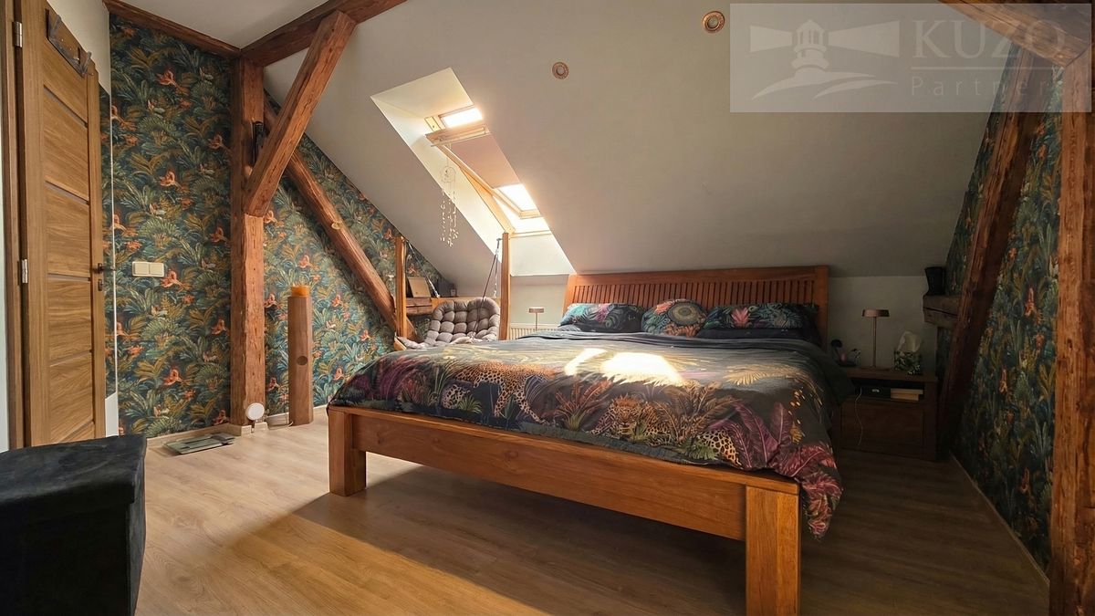 Prodej rodinného domu 179 m², pozemek 179 m² – fotografie 5