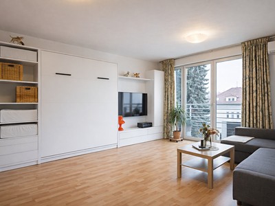 Pronájem bytu 1+kk 37 m²