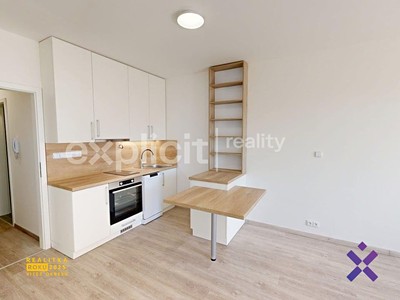 Pronájem bytu 1+kk 34 m² (Jednopodlažní)