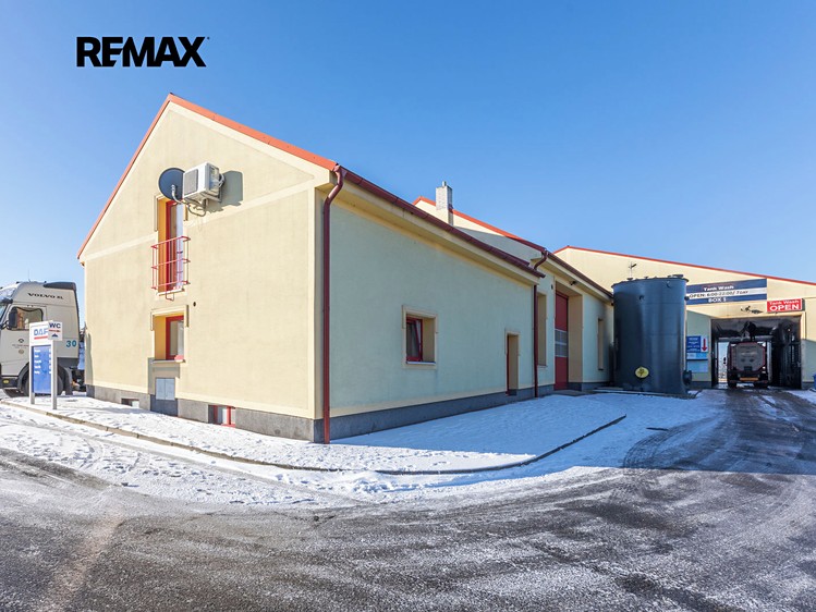Комерційне приміщення в оренду, 70 м² (1 з 6)
