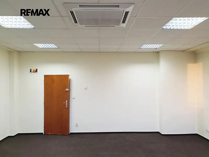 Pronájem kanceláře 36 m², Havířov – náhled fotky 3