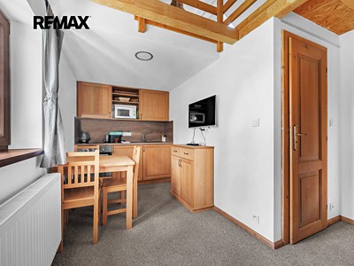 Prodej bytu 1+kk 37 m² (Podkrovní)