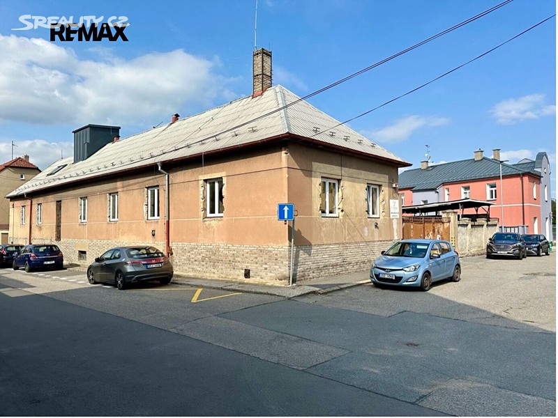 Pronájem obchodního prostoru 400 m², Kladno