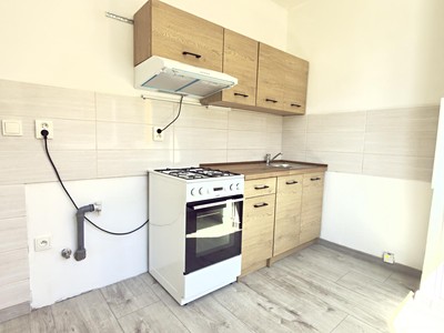 Pronájem bytu 1+1 38 m²
