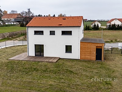 Prodej  rodinného domu 122 m², pozemek 1 048 m² — photo 2