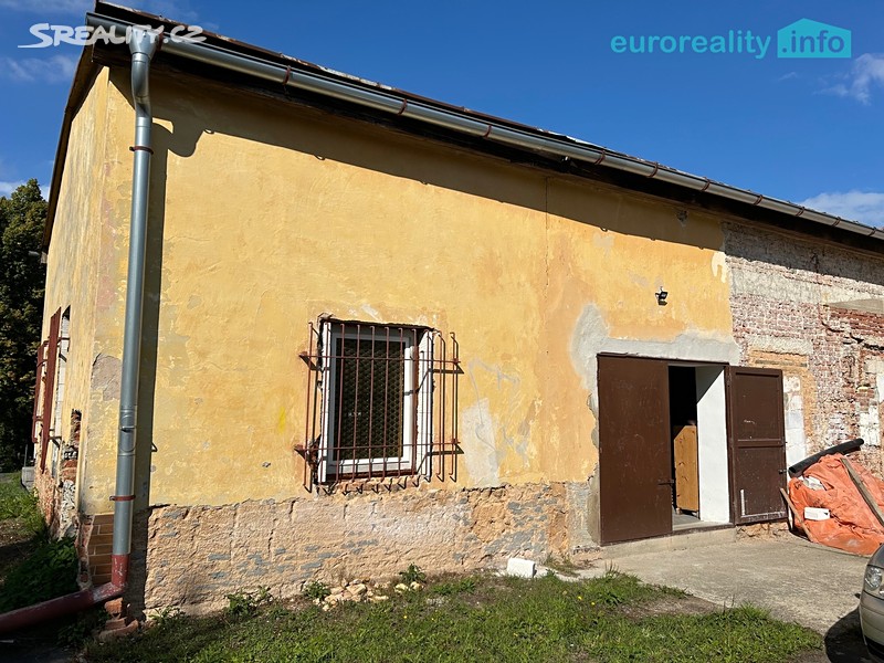 Prodej skladového prostoru 300 m² – pohled 2