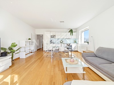 Prodej bytu 3+kk 78 m² (Jednopodlažní)