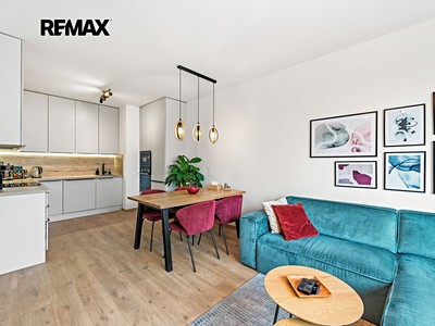 Pronájem bytu 3+kk 80 m² (Jednopodlažní)