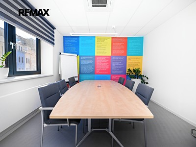 Pronájem kanceláře 121 m²