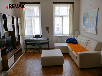 Pronájem bytu 1+1 34 m²