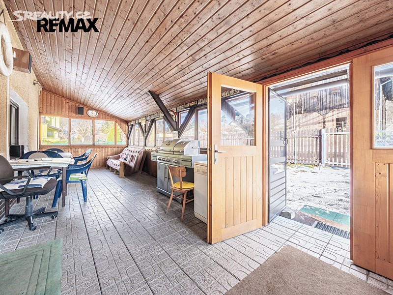 Prodej ubytovacího zařízení 370 m² – další
