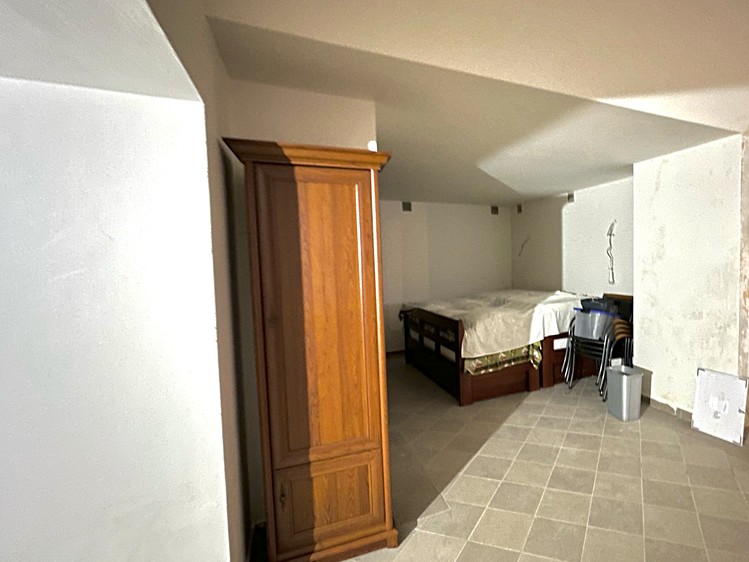 Prodej komerčního prostoru, 111 m² (6 z 20)