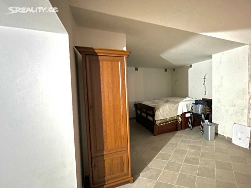 Prodej obchodního prostoru 111 m² – pohled 6