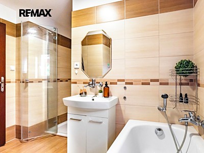 Prodej  rodinného domu 250 m², pozemek 7 718 m² — photo 5
