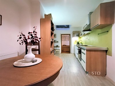 Pronájem bytu 2+1 82 m²