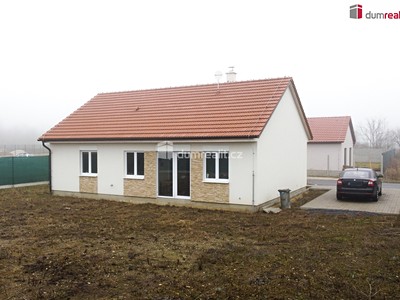 Pronájem  rodinného domu 100 m², pozemek 750 m²