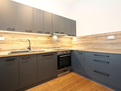 Pronájem bytu 3+kk 77 m²