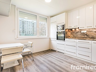 Pronájem bytu 1+1 32 m²