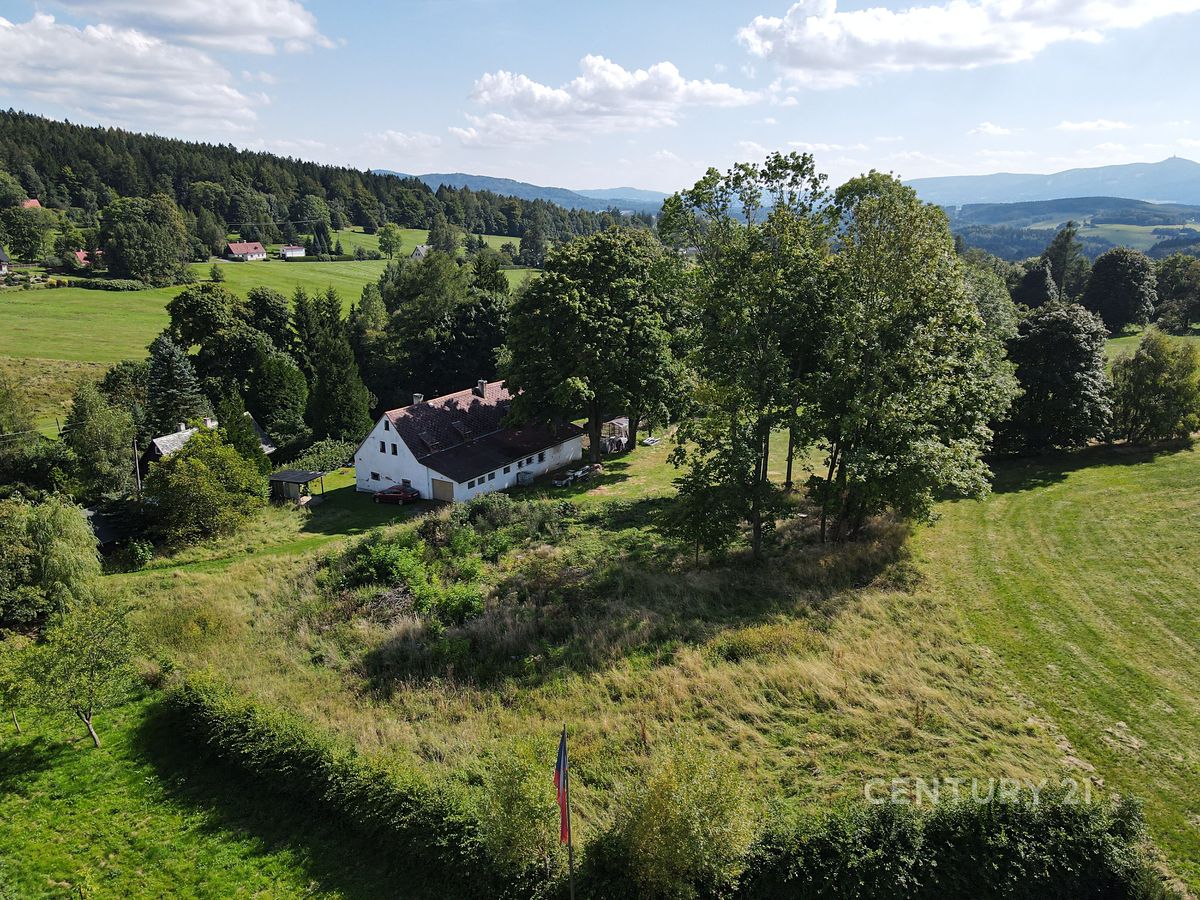 Prodej stavebního pozemku 3900 m² – fotografie 3