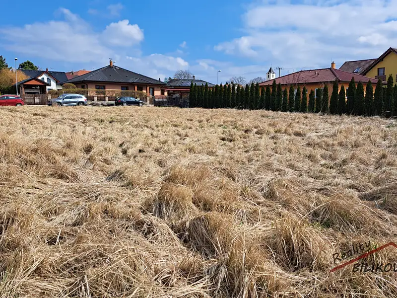 Prodej stavebního pozemku 1200 m², Kostelní Hlavno – náhled fotky 2