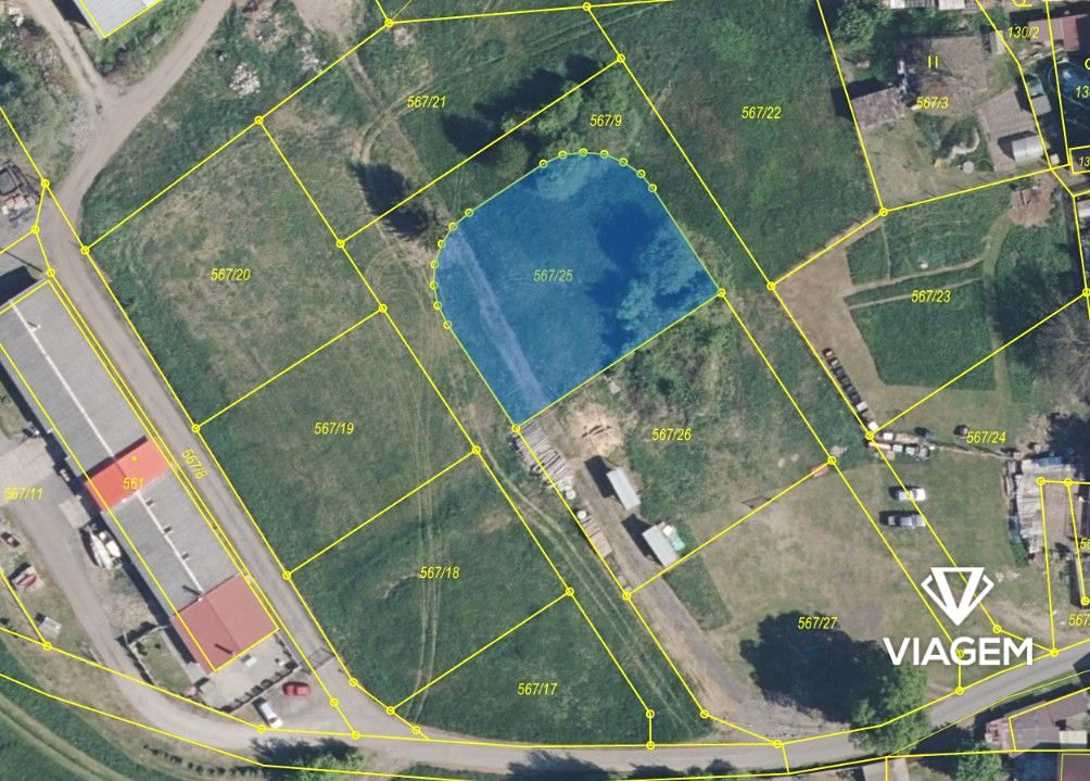 Prodej stavebního pozemku 988 m² – fotografie 3