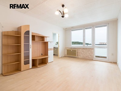 Pronájem bytu 1+kk 33 m²