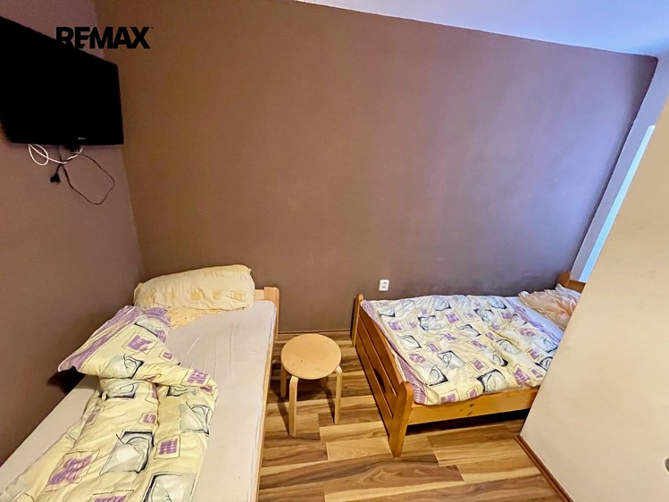 Prodej komerčního prostoru, 1 000 m² (13 z 30)