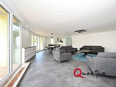 Pronájem bytu 4+kk 167 m²