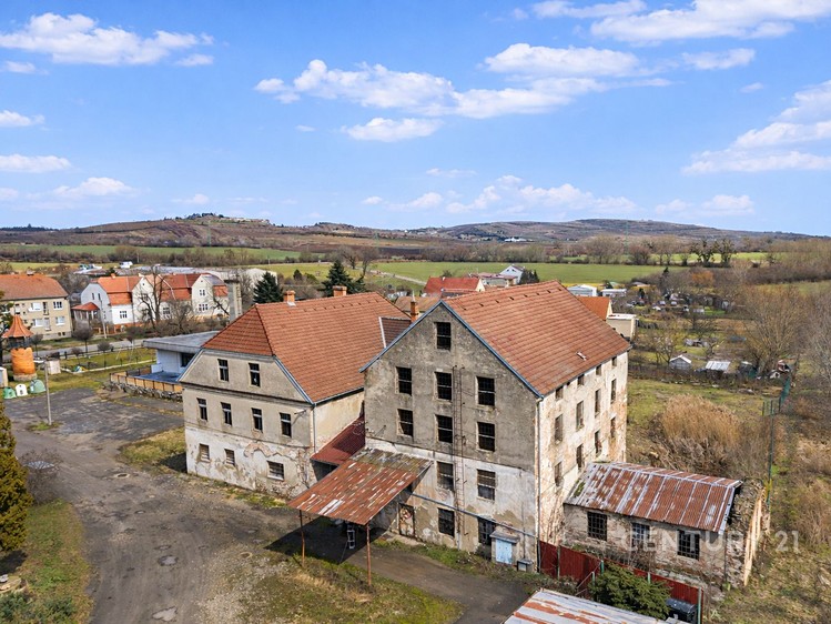 Комерційне приміщення на продаж, 2 133 м² (6 з 30)