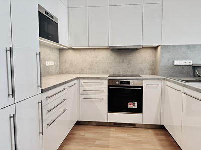 Pronájem bytu 2+kk 49 m²