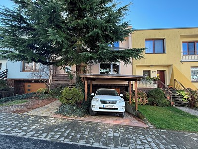 Prodej  rodinného domu 235 m², pozemek 369 m²