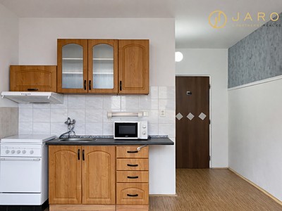Pronájem bytu 1+1 35 m²