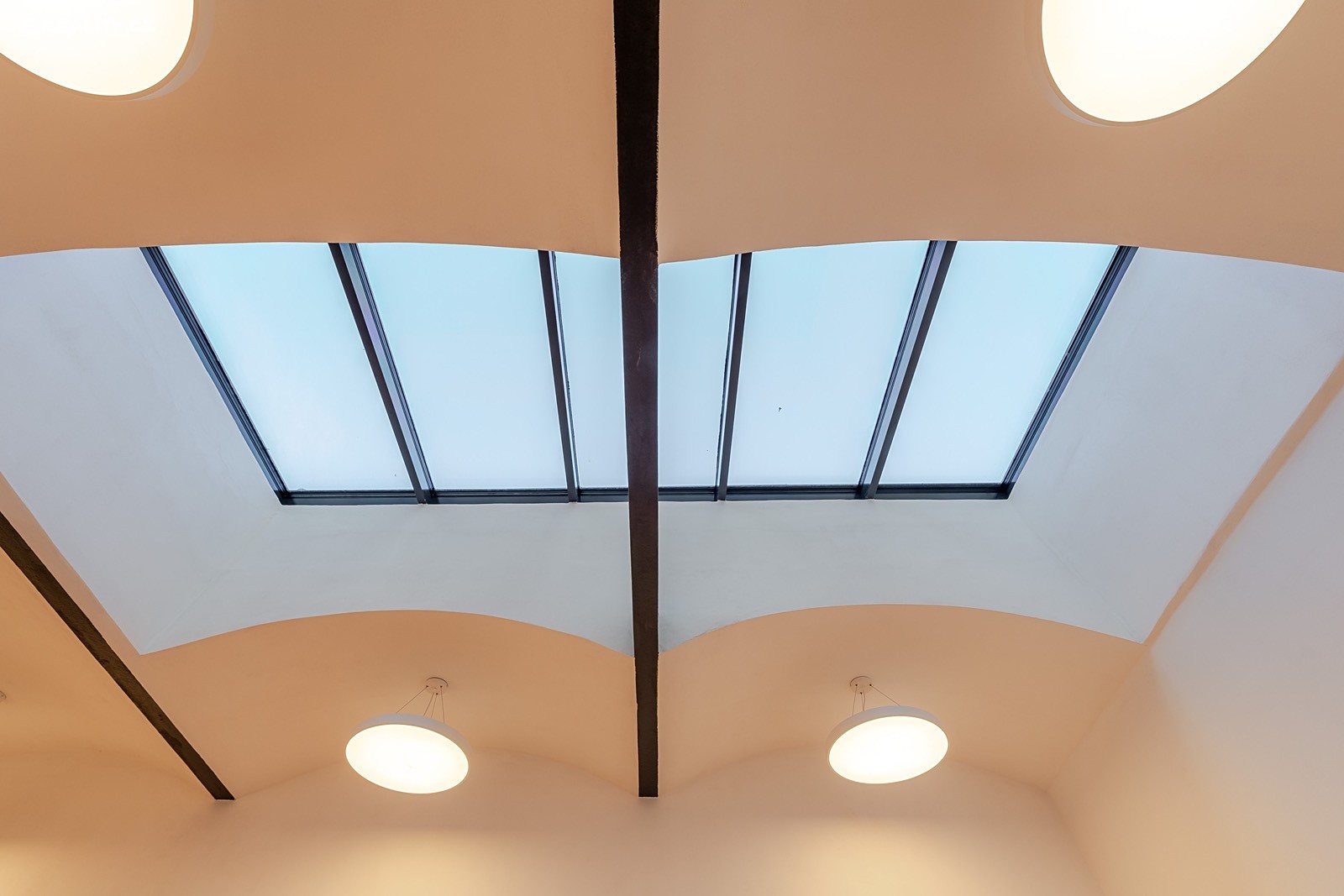 Pronájem bytu 2+kk 50 m² – pohled 3